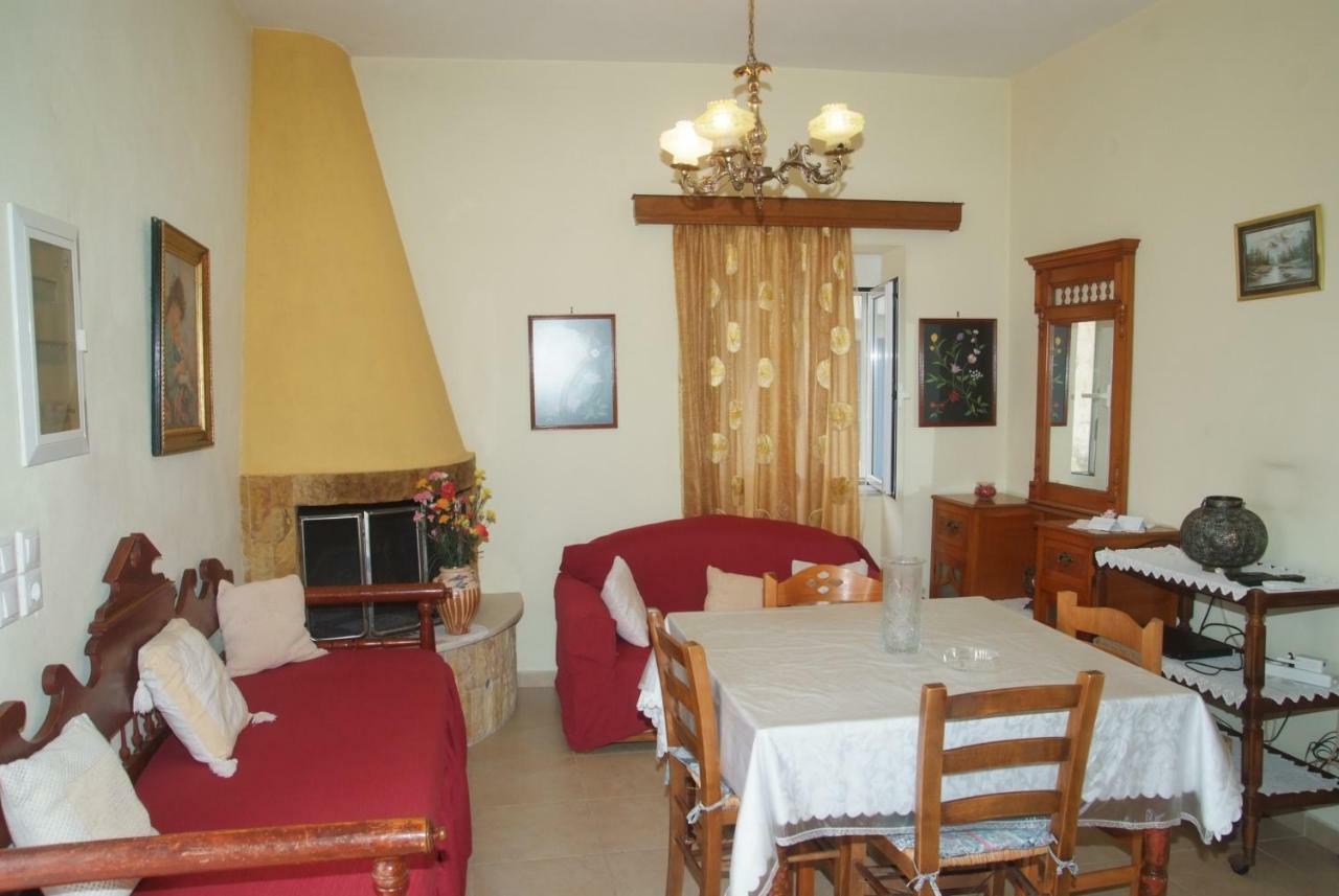 Tourloti Village House 외부 사진